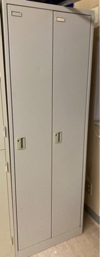 【お値下げしました】2人用ロッカー　H179×W61×D51.5