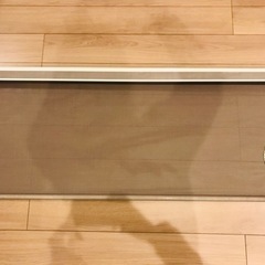 ロールスクリーン　ブラウン