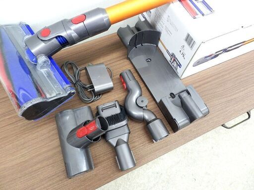 サイクロン コードレスクリーナー ダイソン V8 Fluffy SV10 中古 掃除機 札幌市西区 西野