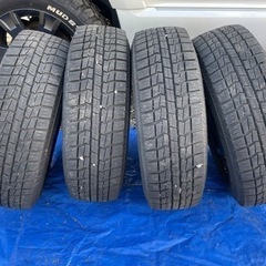 バリ溝！14インチスチールホイール スタッドレスタイヤ付き 4本 5.5J +55 4H 100 185/70R14 ホンダ フリードスパイク取り外し 鉄チン 