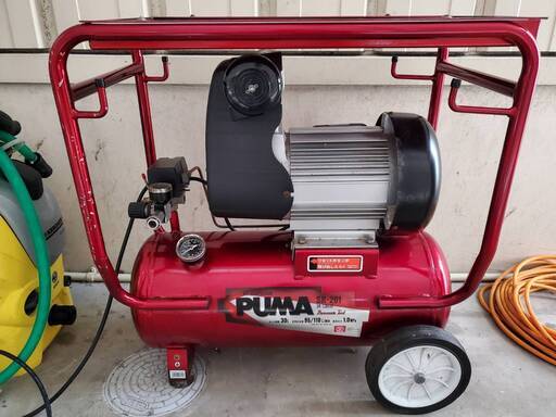 エアコンプレッサー