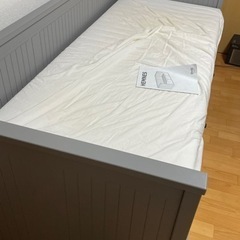 IKEA  デイベッド HEMNES