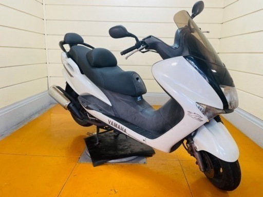 SE27 マジェスティ125 小型^_^