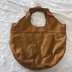 アンメートル　キャレ  1metre carre  本革　ショル...