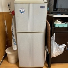 小さな冷蔵庫