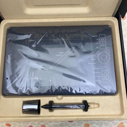 新品 Wacom ワコム ペンタブレット M Intuos5 PTK-650/K