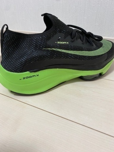 メンズスニーカー　28.5センチ
