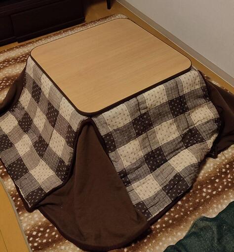 コタツ　机にもなります