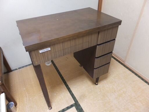 家具調ミシン　50年位前のもの？　JANOME　ジャノメ　672型　中古