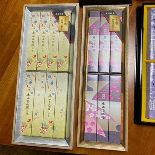 ★【値下げしました‼️お買い得‼️】【定価33,176円】高級線香セット（新品、桐箱/塗箱入り）