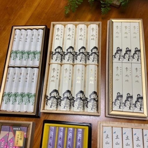 ★【値下げしました‼️お買い得‼️】【定価33,176円】高級線香セット（新品、桐箱/塗箱入り）