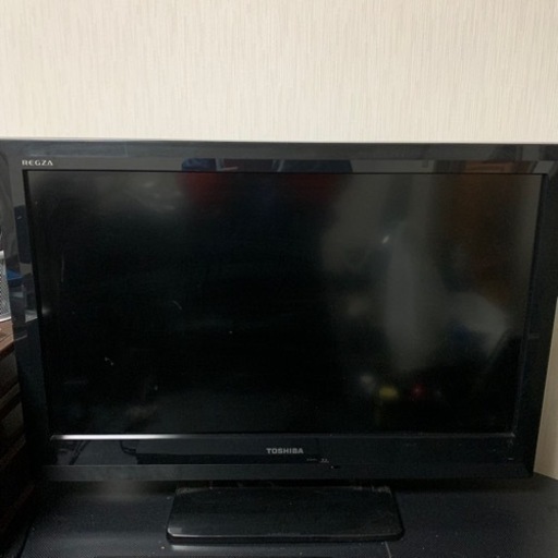 32型液晶テレビ（TOSHIBA東芝REGZAレグザ）