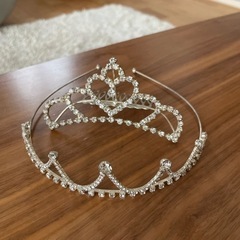 ティアラ　2点セット　キラキラ