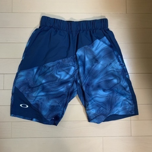 【直接引き渡し・ほぼ新品】オークリー バドミントン ハーフパンツ ユニセックスMサイズ