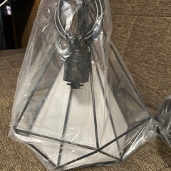 ● 照明機器、3個セットの画像