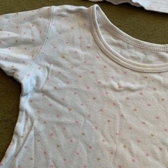 90センチ　女の子　ロングTシャツ　肌着　赤ちゃん本舗の画像