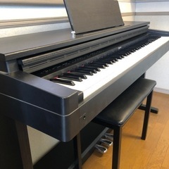 ローランドHP2700電子ピアノで鍵盤や、音に不具合はなく普通にひける電子ピアノです。の画像
