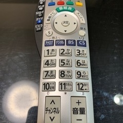 美品　パナソニック　ビエラ　リモコン 8個セット　動作確認済　EUR7667Z20 TH-26LX70 32LX75 37LZ75 32LX75S 32LX70 Panasonic テレビの画像