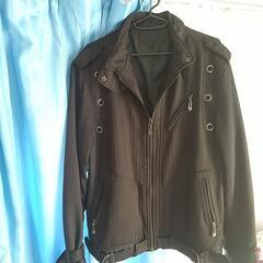 黒ジャケット