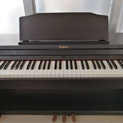 RolandローランドRP401R-RWS 電子ピアノ 引き取り限定