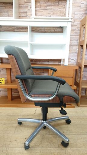 【20万円】ウチダ UCHIDA EX-600 イーエックス-600 シリーズ EX-620 1-229-6000 背ウォールナット色