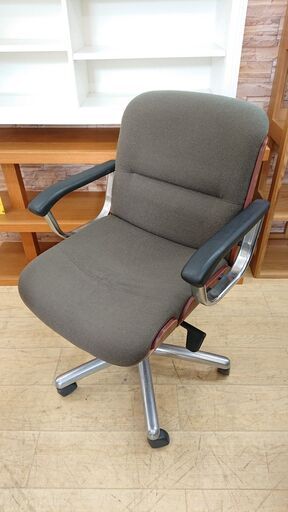 【20万円】ウチダ UCHIDA EX-600 イーエックス-600 シリーズ EX-620 1-229-6000 背ウォールナット色