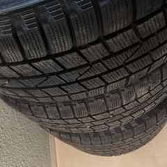 スタッドレスタイヤ185/65/r15