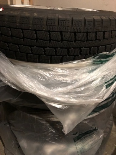 ホイールつきタイヤ