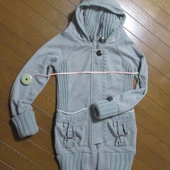 新品、未着用、レディースパーカー、ライトグレー、Mサイズの画像
