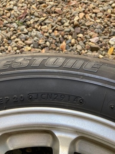 205/60R16  スタッドレスタイヤ　ホイール4本セット　15,000円