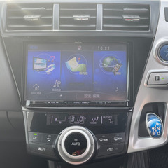 プリウスα 9インチナビ　車検付きの画像
