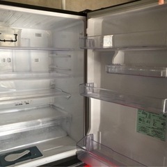 三菱ノンフロン冷凍冷蔵庫 MR-C37EW-Rの画像