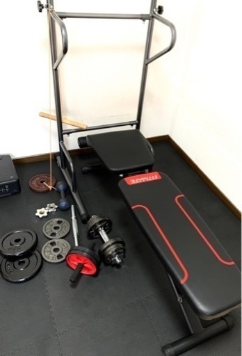 値下げ可!! ダンベル・筋トレセット（懸垂マシン付き）