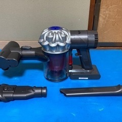 ダイソン　V6 フルセット　電池新品　予約済み
