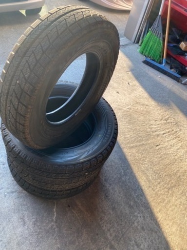 バリ溝♪ スタッドレス　155/80R13 ブリヂストンVRX