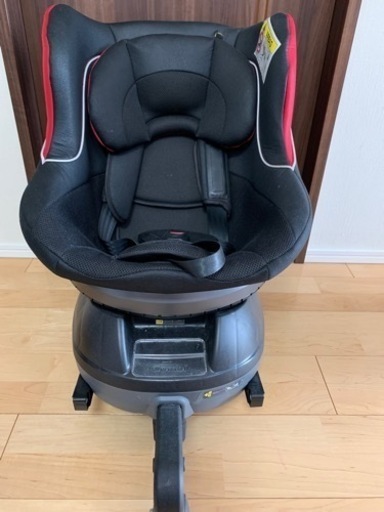 コンビ　クルムーヴ ISOFIX エッグショック PJ チャイルドシート