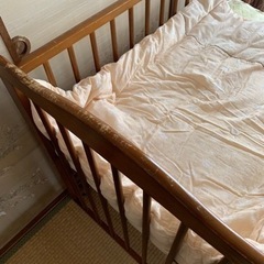 ベビーベッド　プーさんメリー　ベビー布団　セットの画像