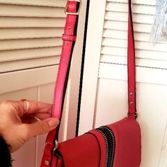 NINEWEST　未使用ショルダーバッグ　の画像
