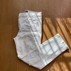 【直接引き取り】GAP デニム 美品 洋服　レディース