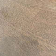 ダイニングテーブルの画像