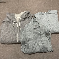 パーカーなど3枚セット　Mサイズ　レディース