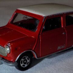 トミカ ミニクーパー 1979 赤
