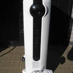 DeLonghi デロンギ　オイルヒーター JRE0812 動作品　8-10畳の画像