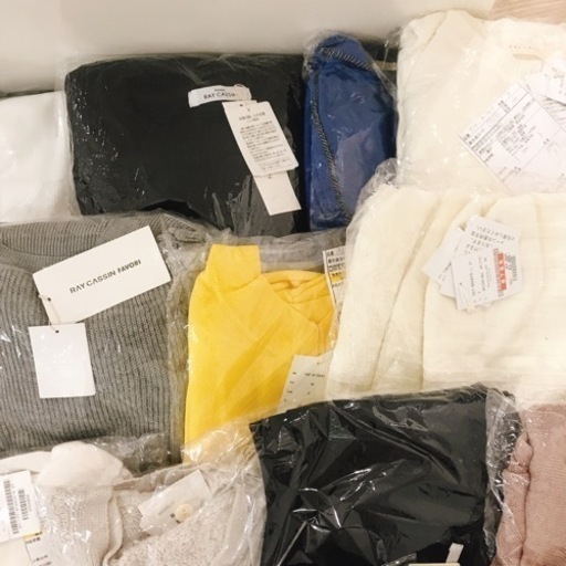 レイカズン　新品秋冬難あり３０着