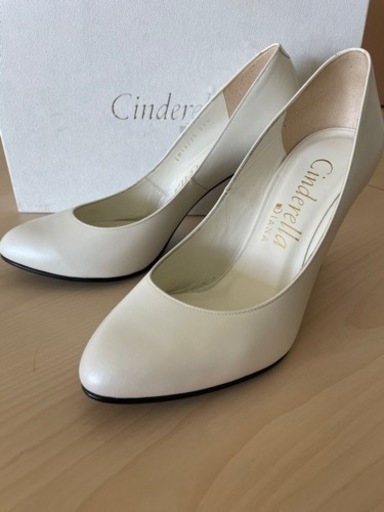 【極美品】DIANA/ダイアナ　シンデレラ　ハイヒール　23.5cm
