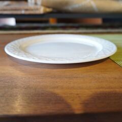 デンマークBing&Grondahl(ビングオーグレンダール)社のJens H. Quistgaard(イェンス・クイストゴー)Cordial palette(コーディアル・パレット)のプレート 白①BK425の画像