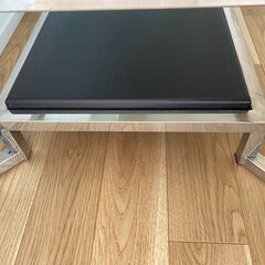 ディスプレイテーブル ガラス天板の画像