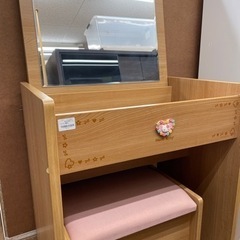 ハローキティ　ドレッサー