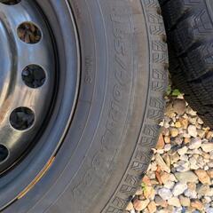 スタッドレスタイヤホイール 185/70/14の画像