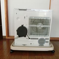 コロナ 石油ファンヒーターの画像
